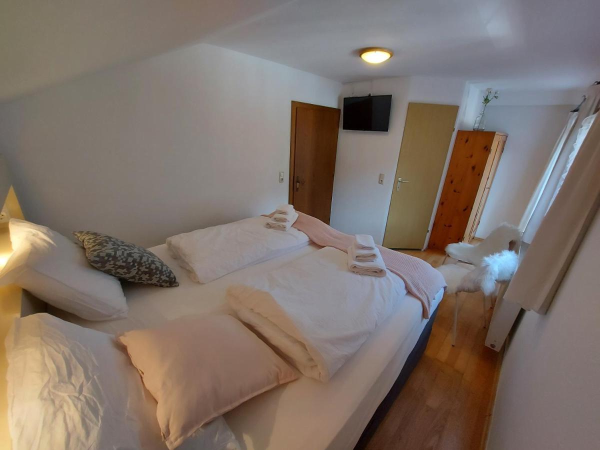 핑켄베르그 Zum Schneider B&B 외부 사진