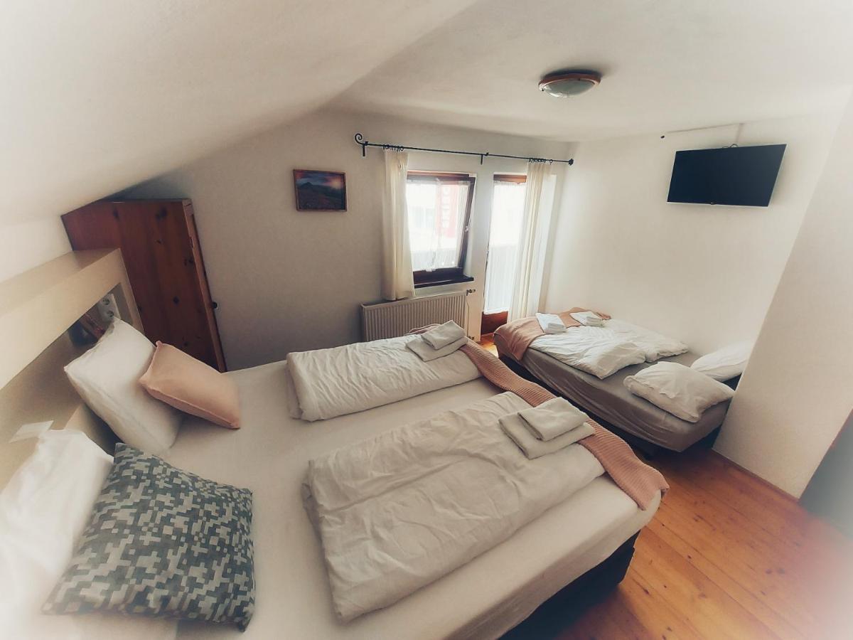 핑켄베르그 Zum Schneider B&B 외부 사진